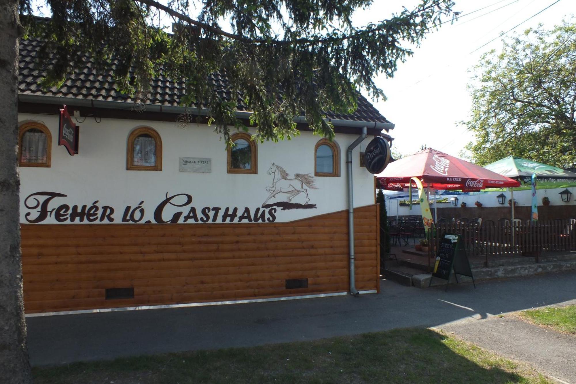 Bük Feherlo Vendeghaz & Restaurant מראה חיצוני תמונה
